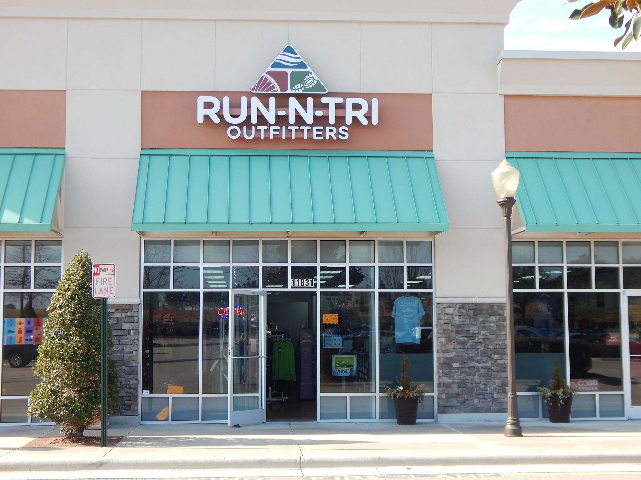 Exterior Sign for Run-N-Tri