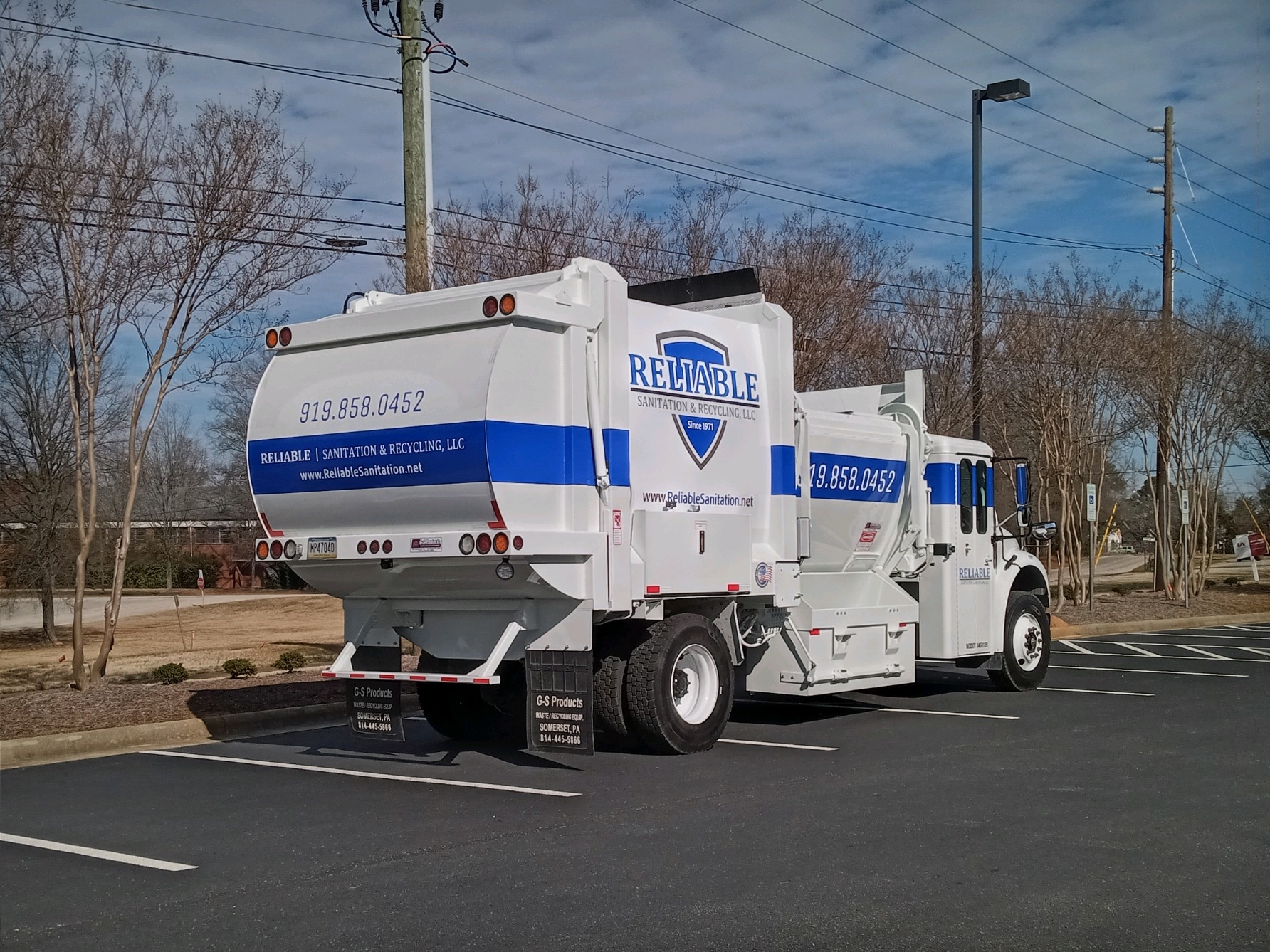 Commercial Truck Wrap for Reliable Sanitation