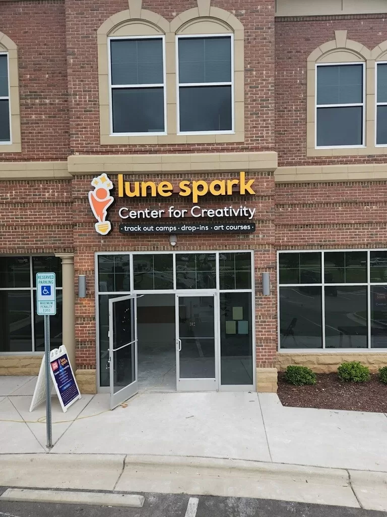 Channel Letter Of Lune Spark Business